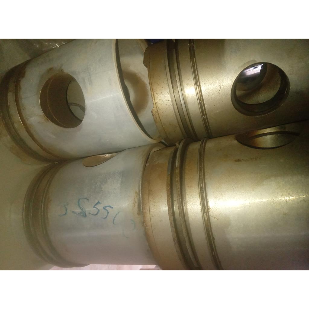 PISTON  AVEC SEGMENT CAT D9G