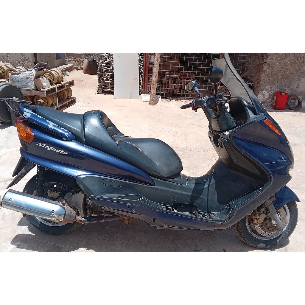 SCOOTER MAJESTY 250 EN PANNE